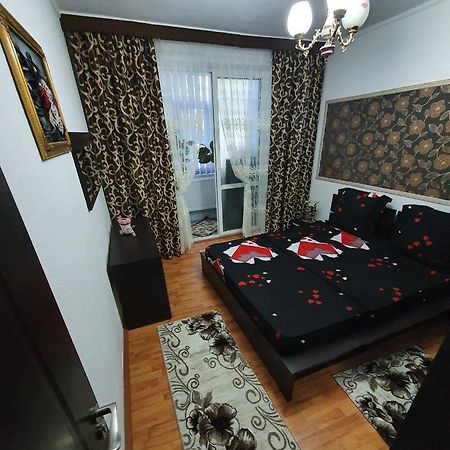 Sweet Home & Liliana Tecuci Экстерьер фото