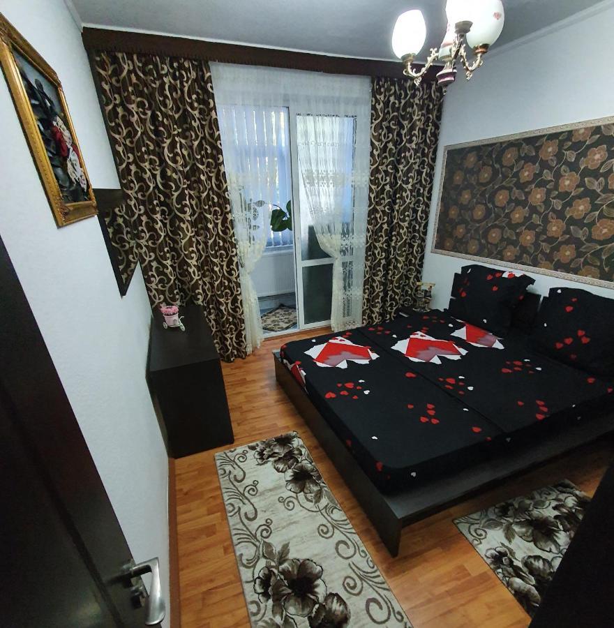 Sweet Home & Liliana Tecuci Экстерьер фото